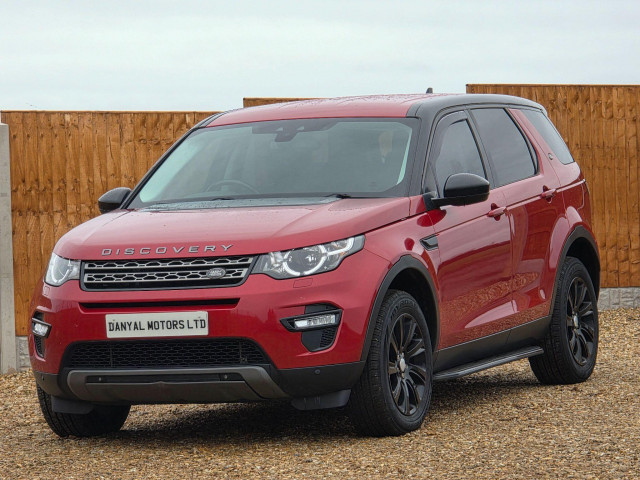 LAND ROVER DISCOVERY SPORT 2.0 TD4 SE Tech Auto 4WD Euro 6 (s/s) 5dr