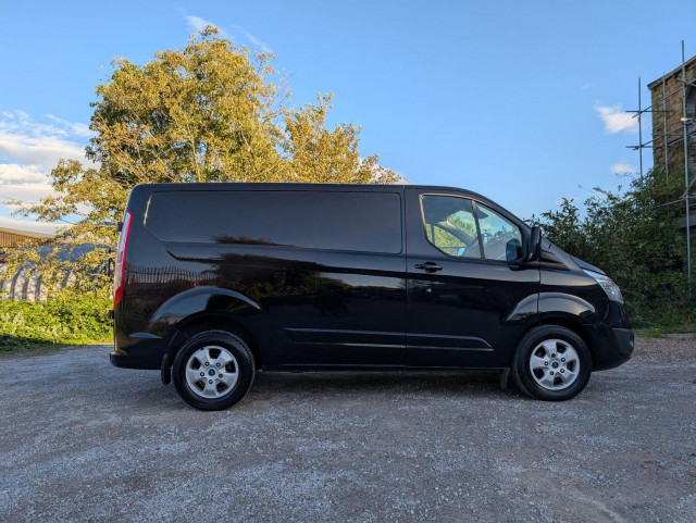 FORD TRANSIT CUSTOM 2.0 TDCi 290 Limited L1 H1 5dr