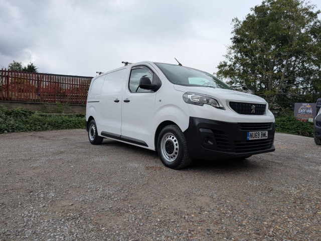 PEUGEOT EXPERT 1.5 BlueHDi 1000 Professional Standard Panel Van MWB Euro 6 (s/s) 6dr
