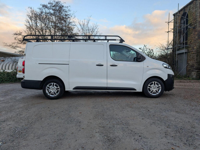 VAUXHALL VIVARO 1.5 Turbo D 2900 Dynamic L2 H1 Euro 6 (s/s) 6dr