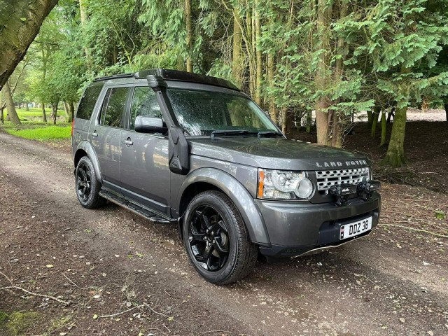 LAND ROVER DISCOVERY 4