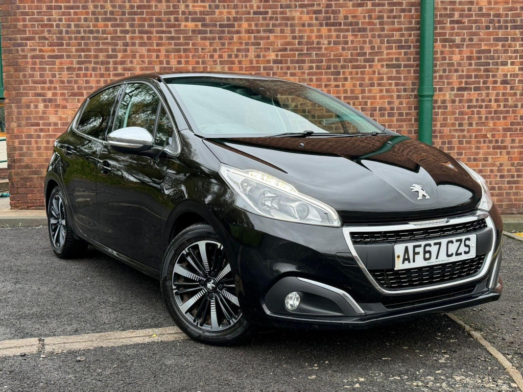 PEUGEOT 208 1.2 PureTech Allure Premium Euro 6 5dr