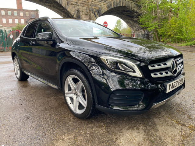 MERCEDES-BENZ GLA CLASS