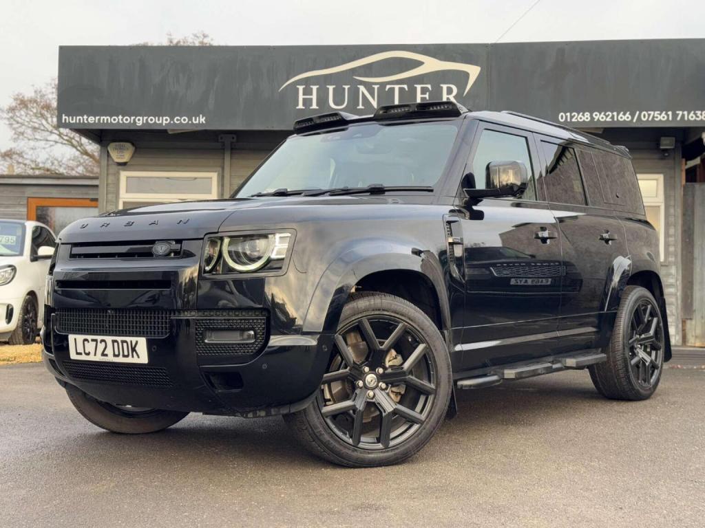 LAND ROVER DEFENDER 110