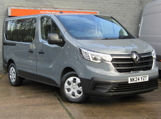 RENAULT TRAFIC