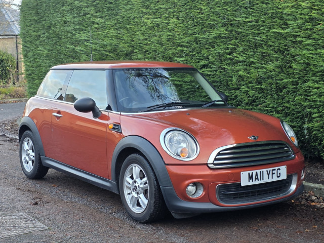 MINI HATCH 1.6 One Hatch