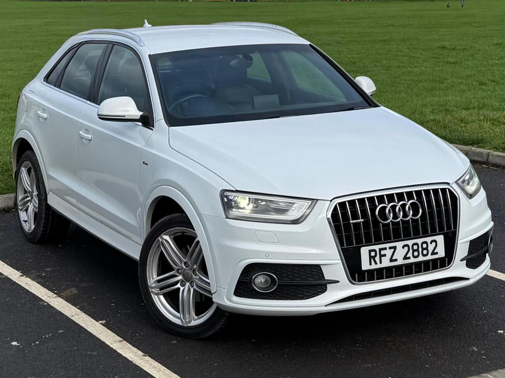 AUDI Q3