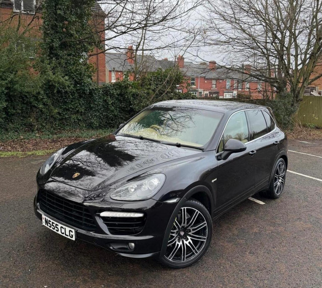 PORSCHE CAYENNE