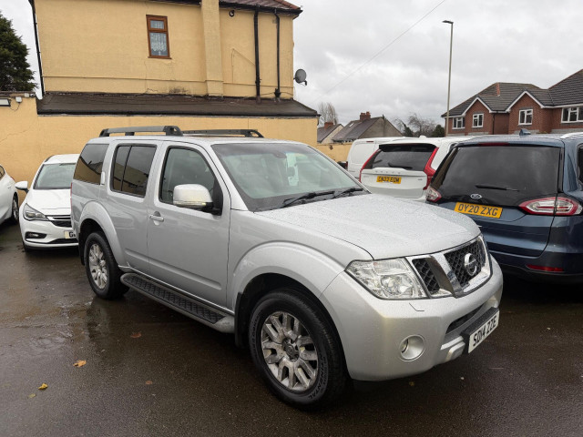 NISSAN PATHFINDER