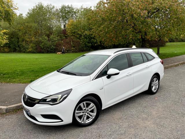 VAUXHALL ASTRA