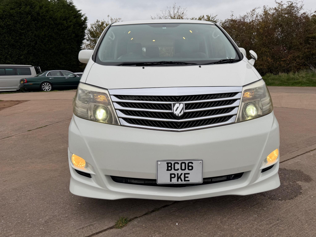 TOYOTA ALPHARD