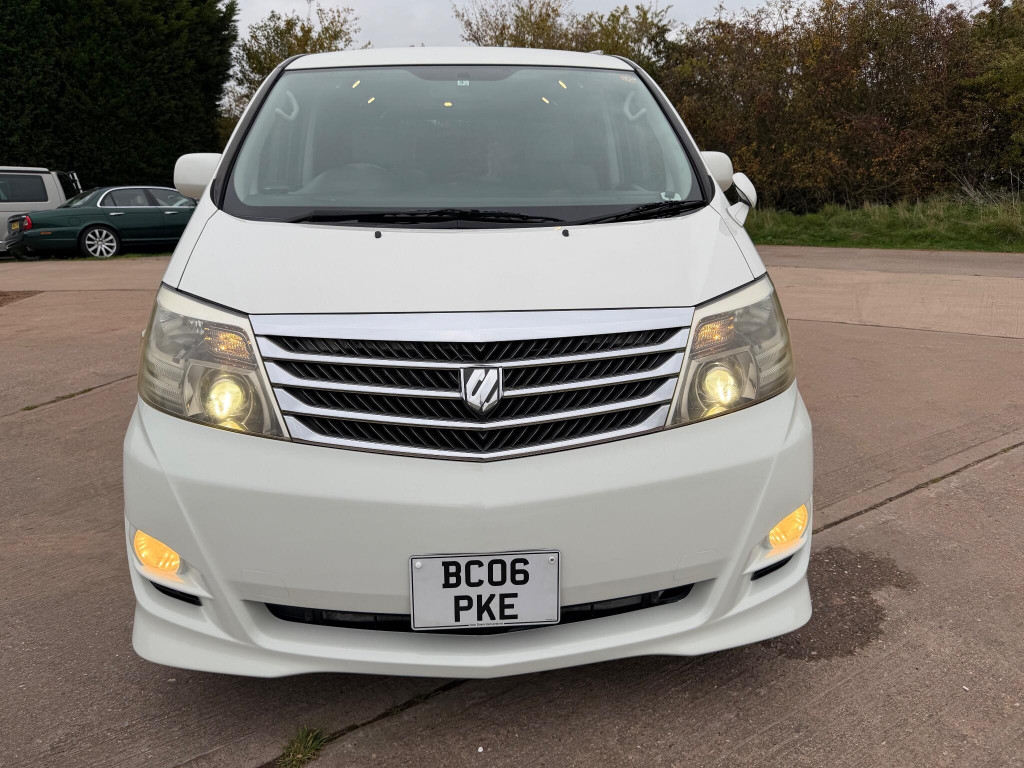 TOYOTA ALPHARD