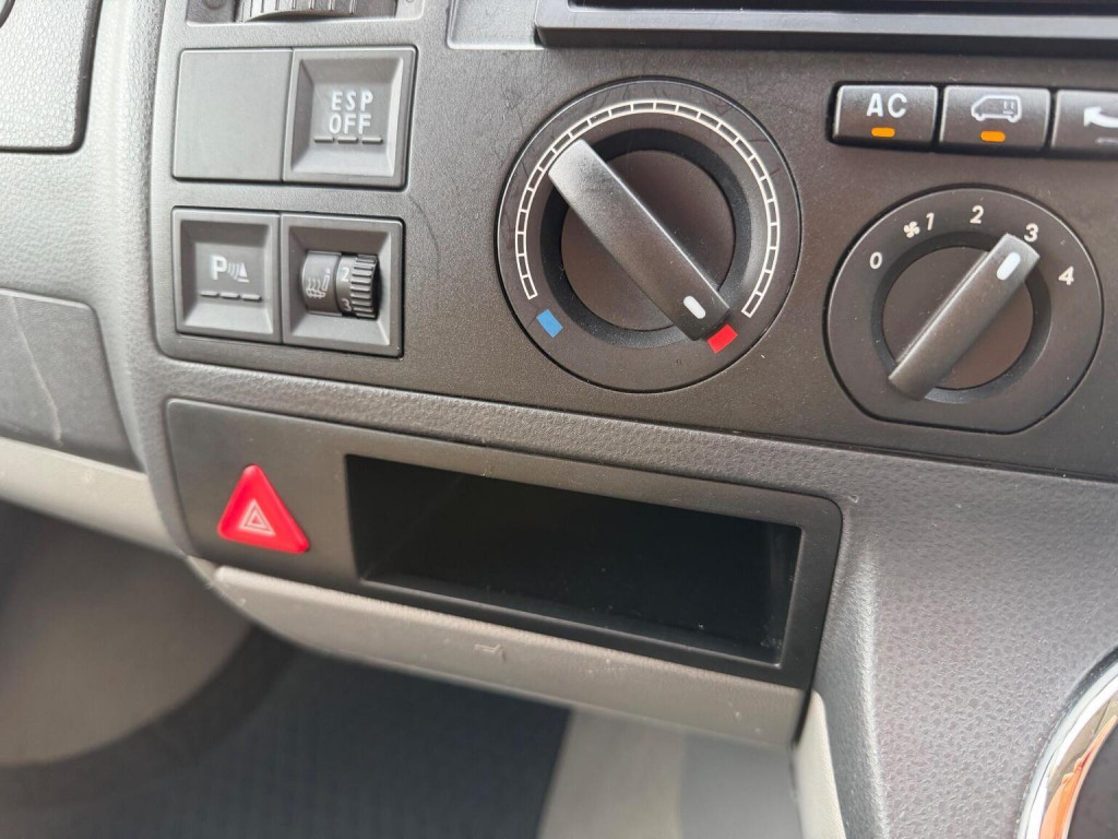 VOLKSWAGEN CALIFORNIA