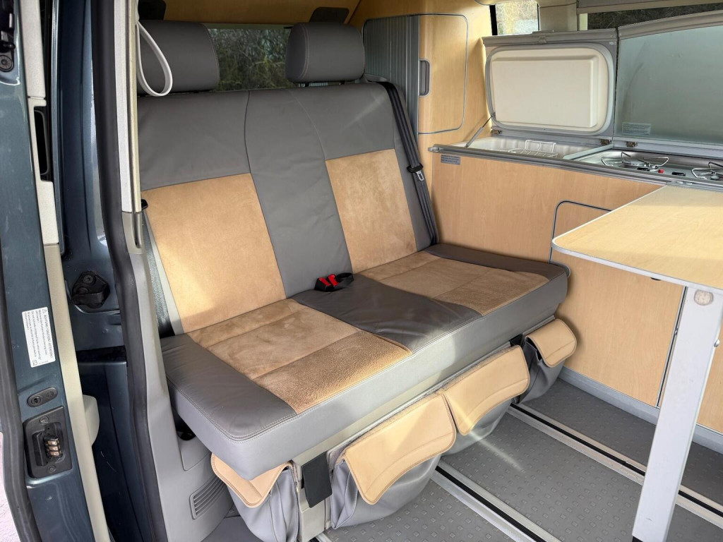 VOLKSWAGEN CALIFORNIA