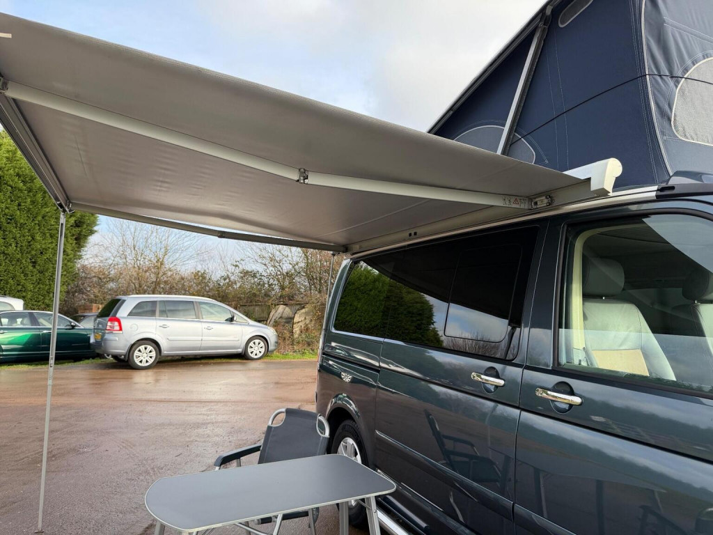 VOLKSWAGEN CALIFORNIA