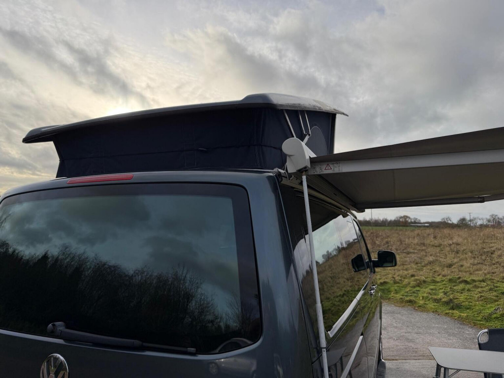 VOLKSWAGEN CALIFORNIA