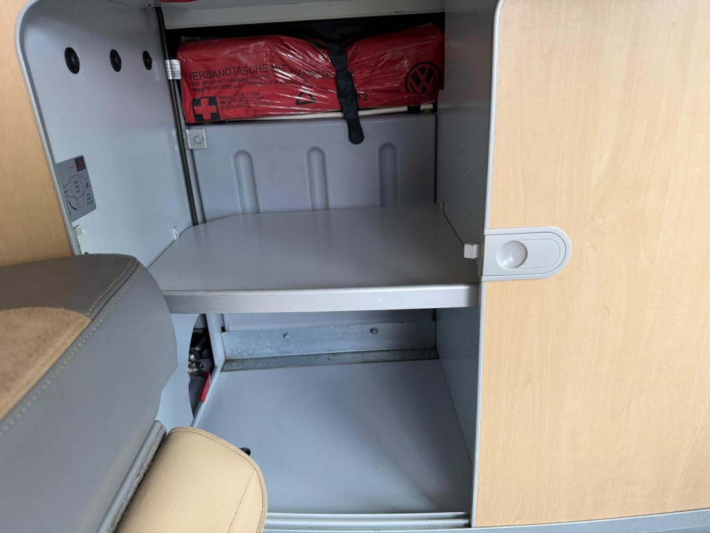 VOLKSWAGEN CALIFORNIA