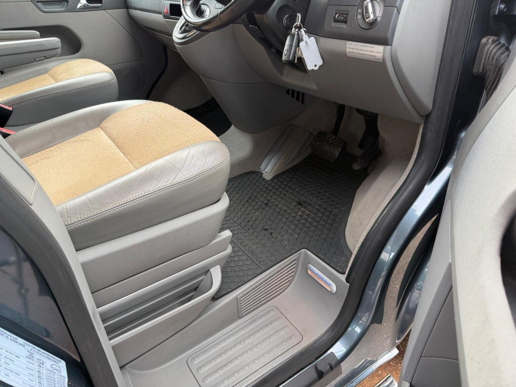 VOLKSWAGEN CALIFORNIA