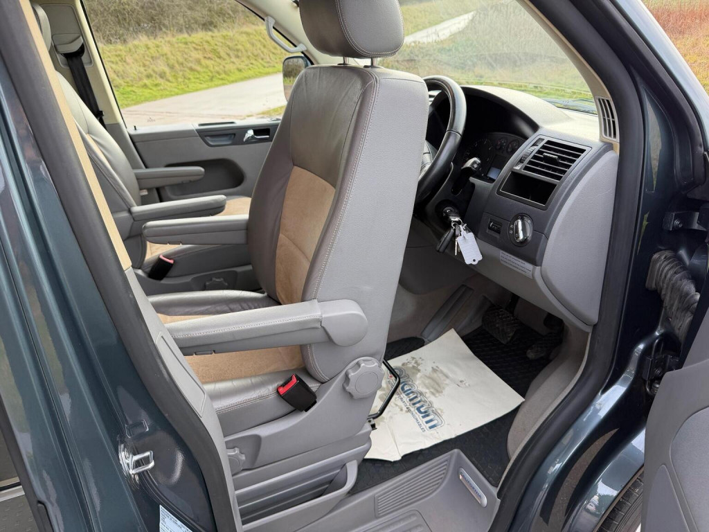 VOLKSWAGEN CALIFORNIA