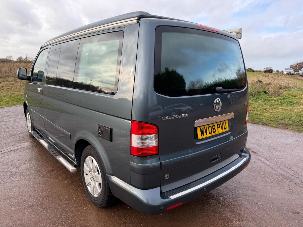 VOLKSWAGEN CALIFORNIA