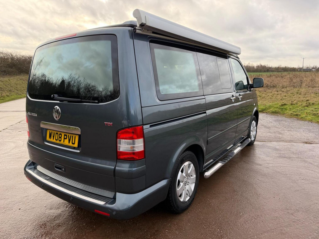 VOLKSWAGEN CALIFORNIA