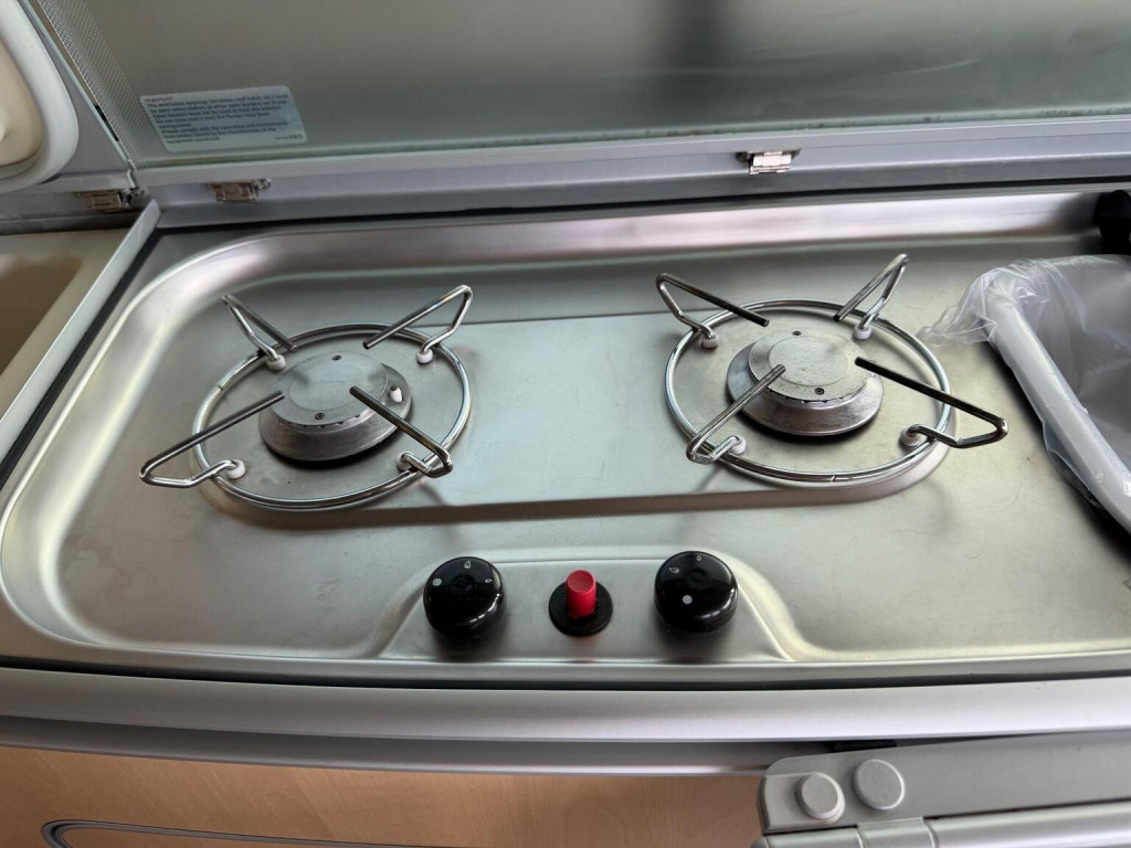 VOLKSWAGEN CALIFORNIA