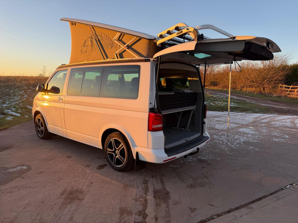 VOLKSWAGEN CALIFORNIA