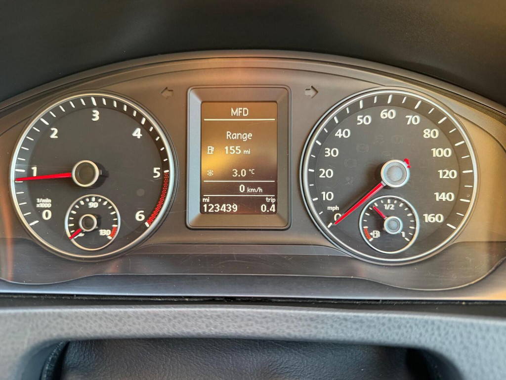 VOLKSWAGEN CALIFORNIA