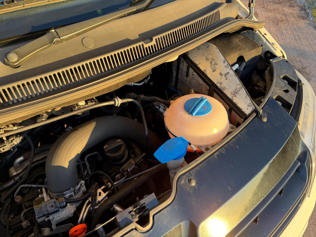 VOLKSWAGEN CALIFORNIA