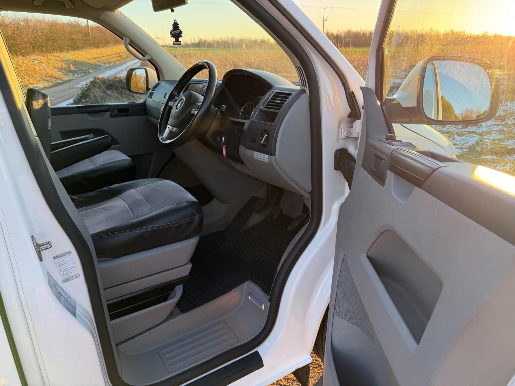 VOLKSWAGEN CALIFORNIA