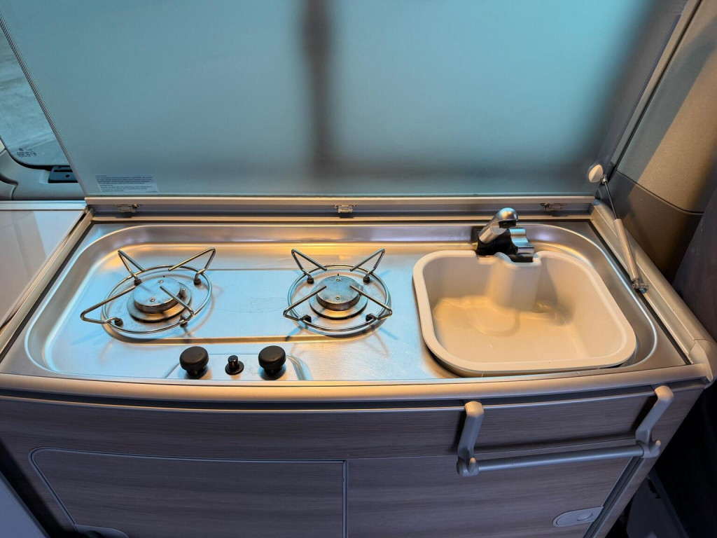 VOLKSWAGEN CALIFORNIA