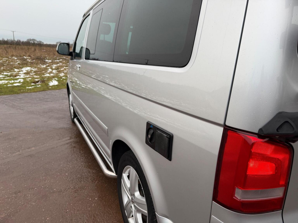 VOLKSWAGEN CALIFORNIA