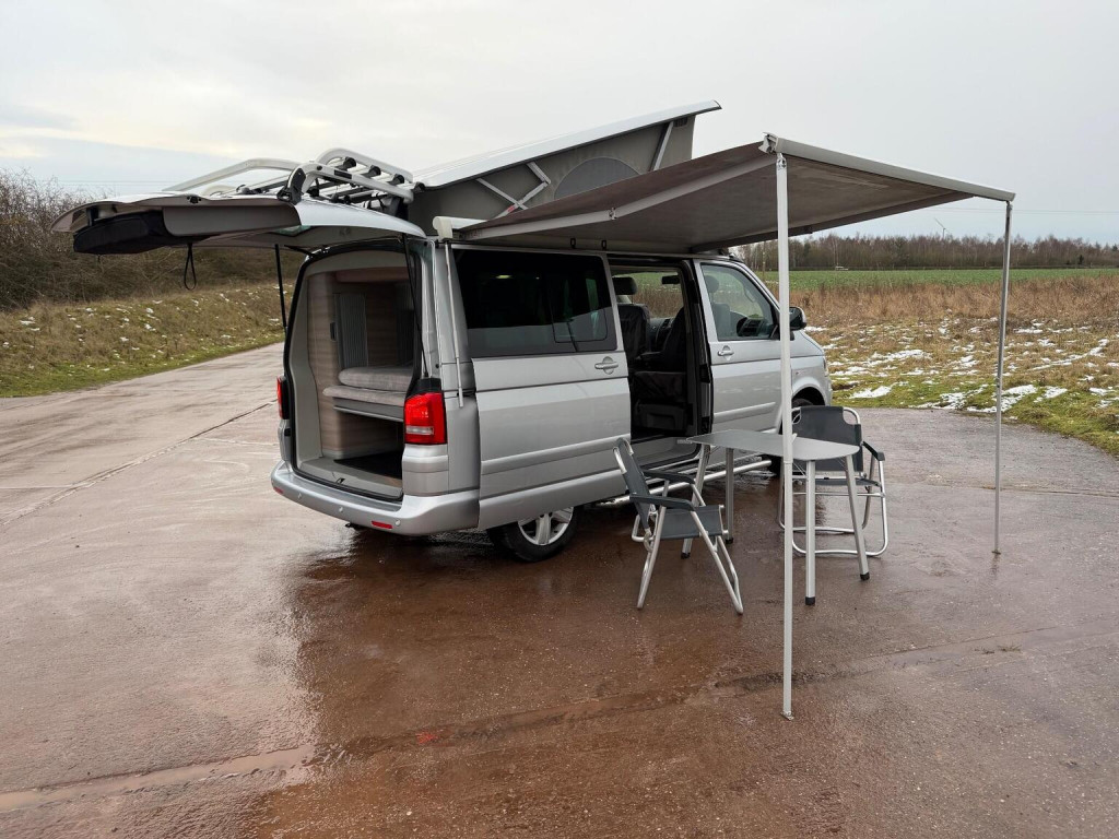 VOLKSWAGEN CALIFORNIA