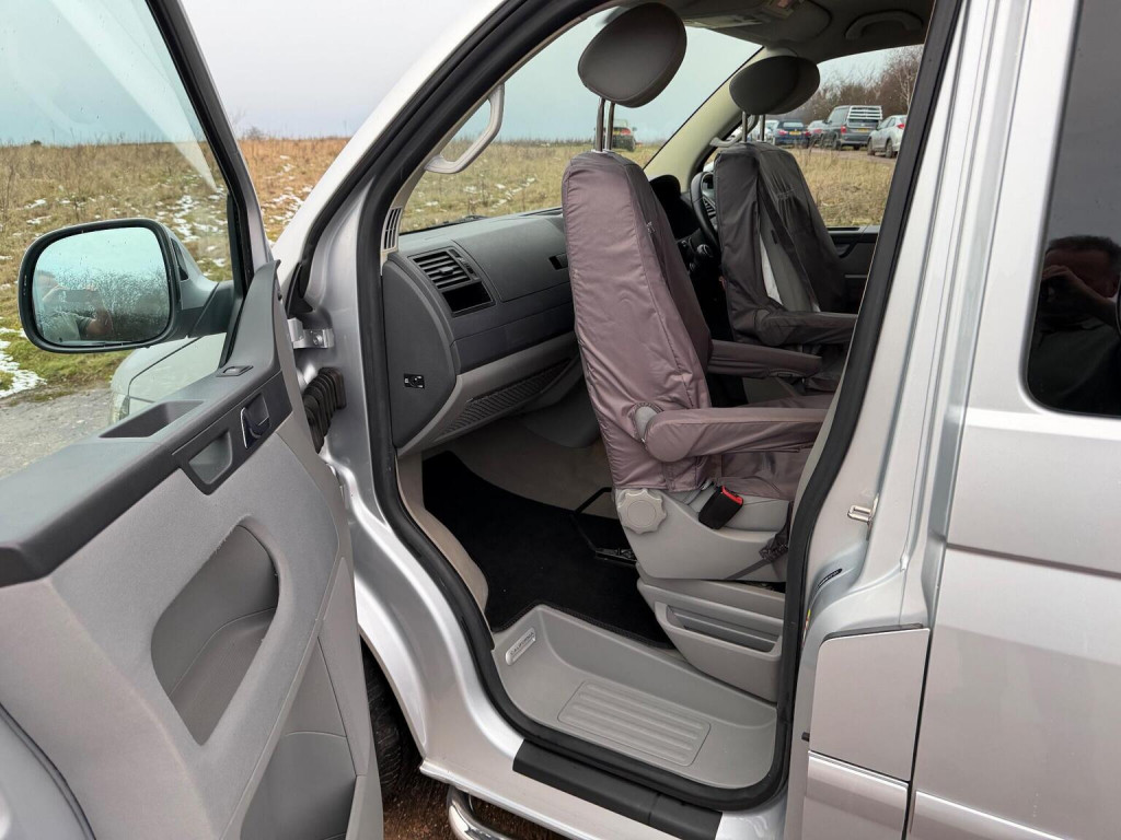 VOLKSWAGEN CALIFORNIA