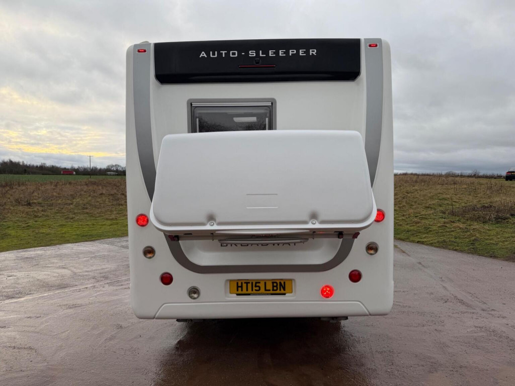 AUTO-SLEEPERS BROADWAY EK