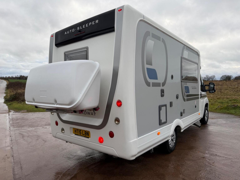 AUTO-SLEEPERS BROADWAY EK