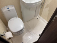 AUTO-SLEEPERS BROADWAY EK