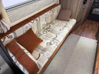 AUTO-SLEEPERS BROADWAY EK