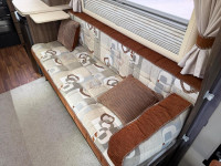 AUTO-SLEEPERS BROADWAY EK