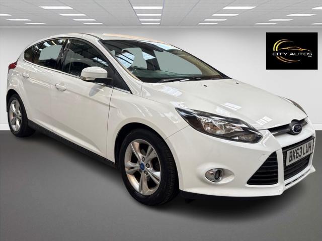 FORD FOCUS 1.0T EcoBoost Zetec Euro 5 (s/s) 5dr