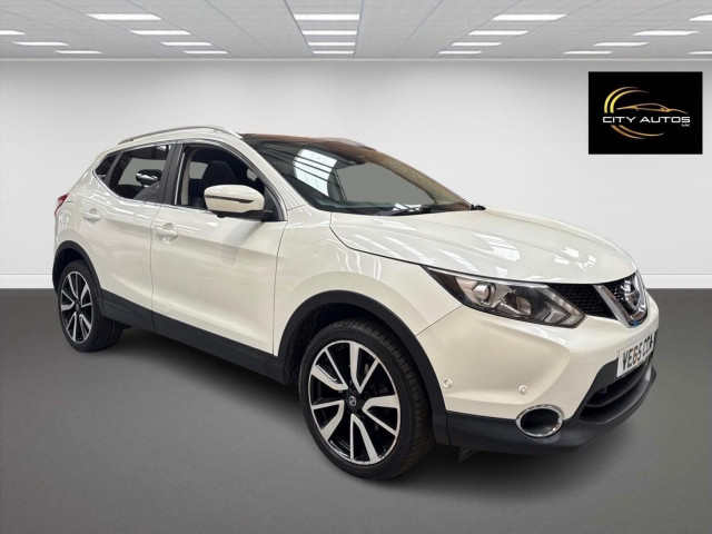 NISSAN QASHQAI 1.6 DIG-T Tekna 2WD Euro 6 (s/s) 5dr