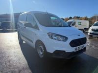 FORD TRANSIT COURIER
