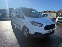 FORD TRANSIT COURIER
