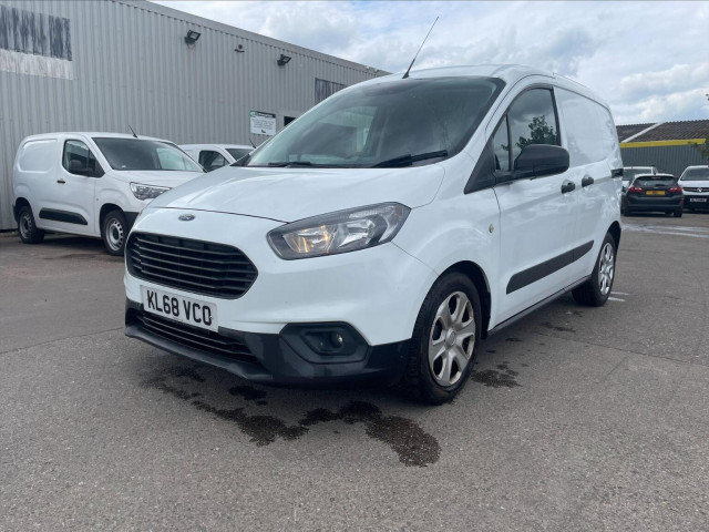FORD TRANSIT COURIER
