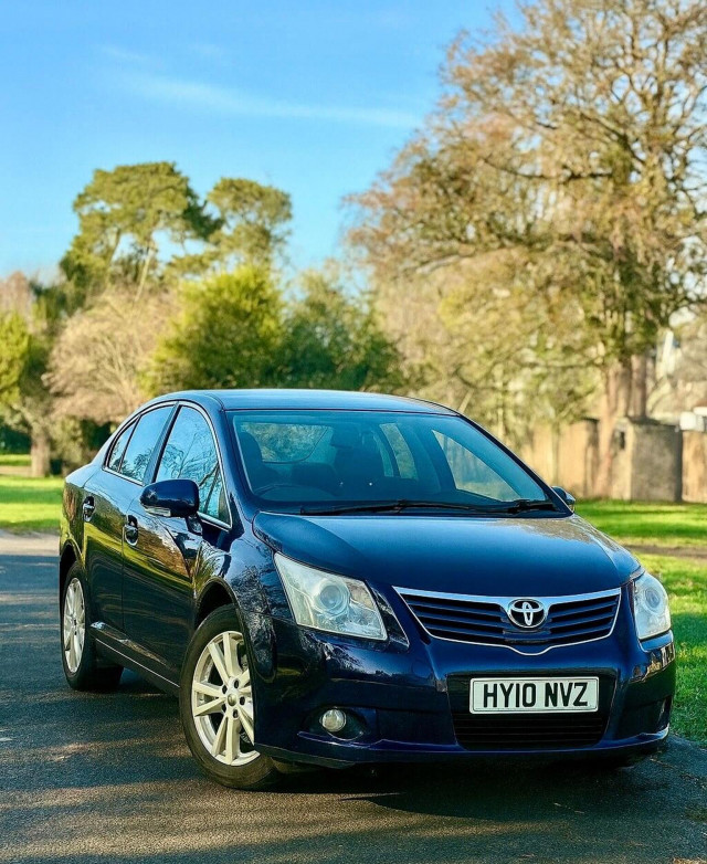 TOYOTA AVENSIS 1.8 V-Matic T4 Euro 4 4dr