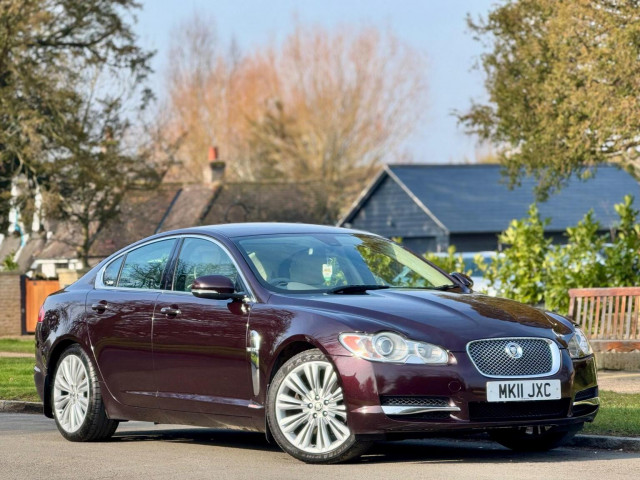 JAGUAR XF 3.0d V6 Premium Luxury Auto Euro 5 4dr