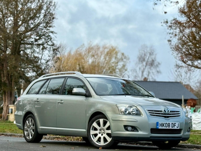 TOYOTA AVENSIS 2.0 D-4D TR 5dr
