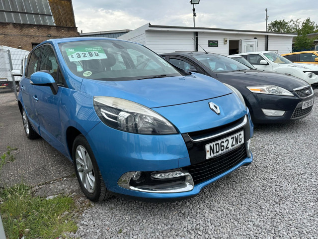 RENAULT SCENIC