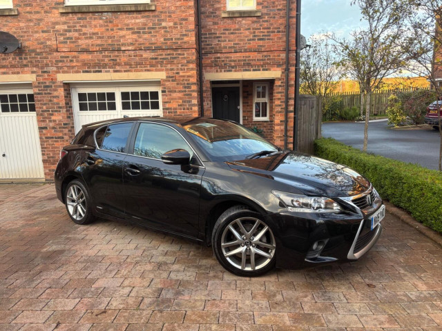 LEXUS CT