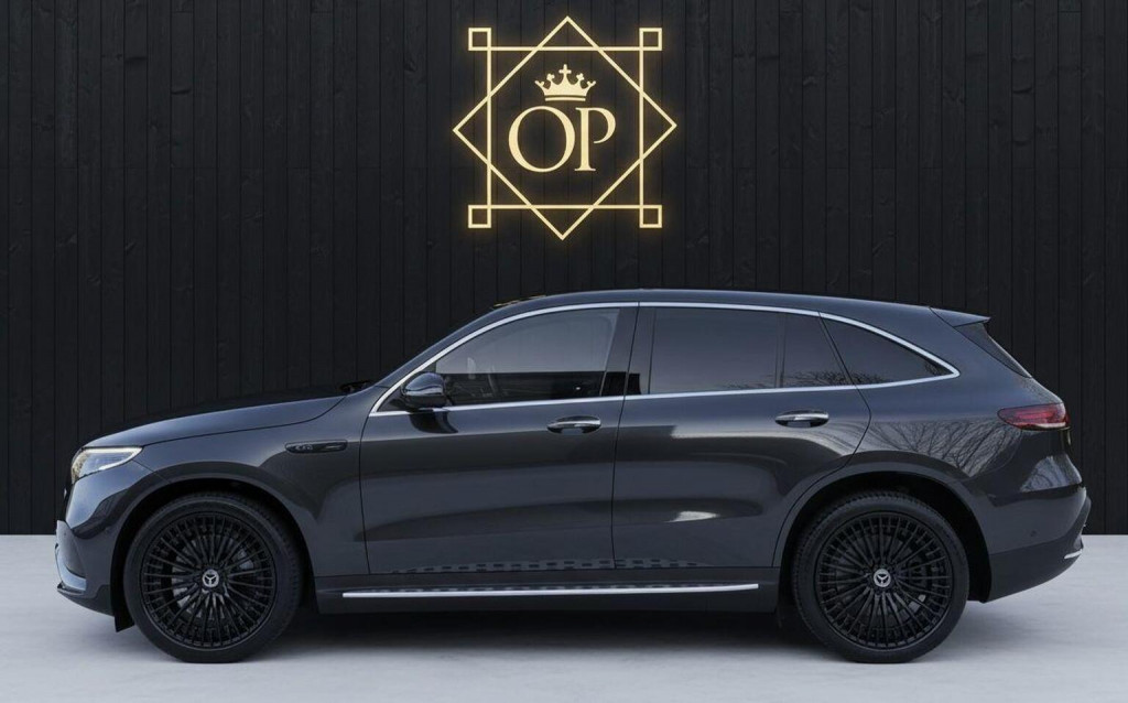 MERCEDES-BENZ EQC